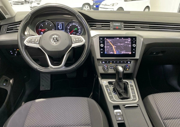 Volkswagen Passat cena 79900 przebieg: 133032, rok produkcji 2020 z Siechnice małe 407